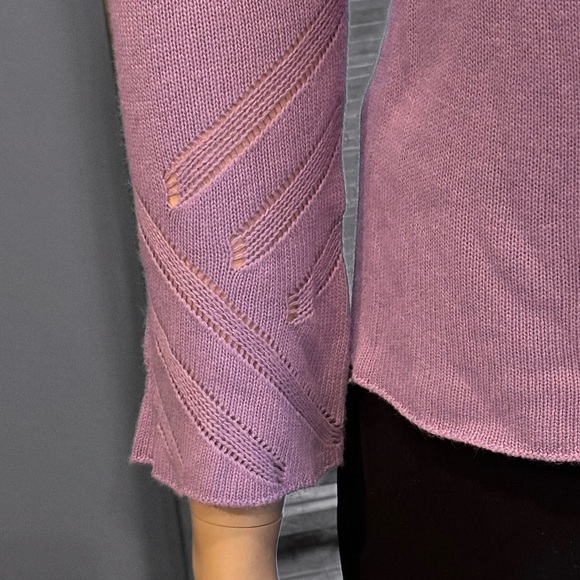 Emme Lightweight Allure Sweater Plus Size 2 Lilac V Neck Crocheted Details NWT - Picture 12 of 16